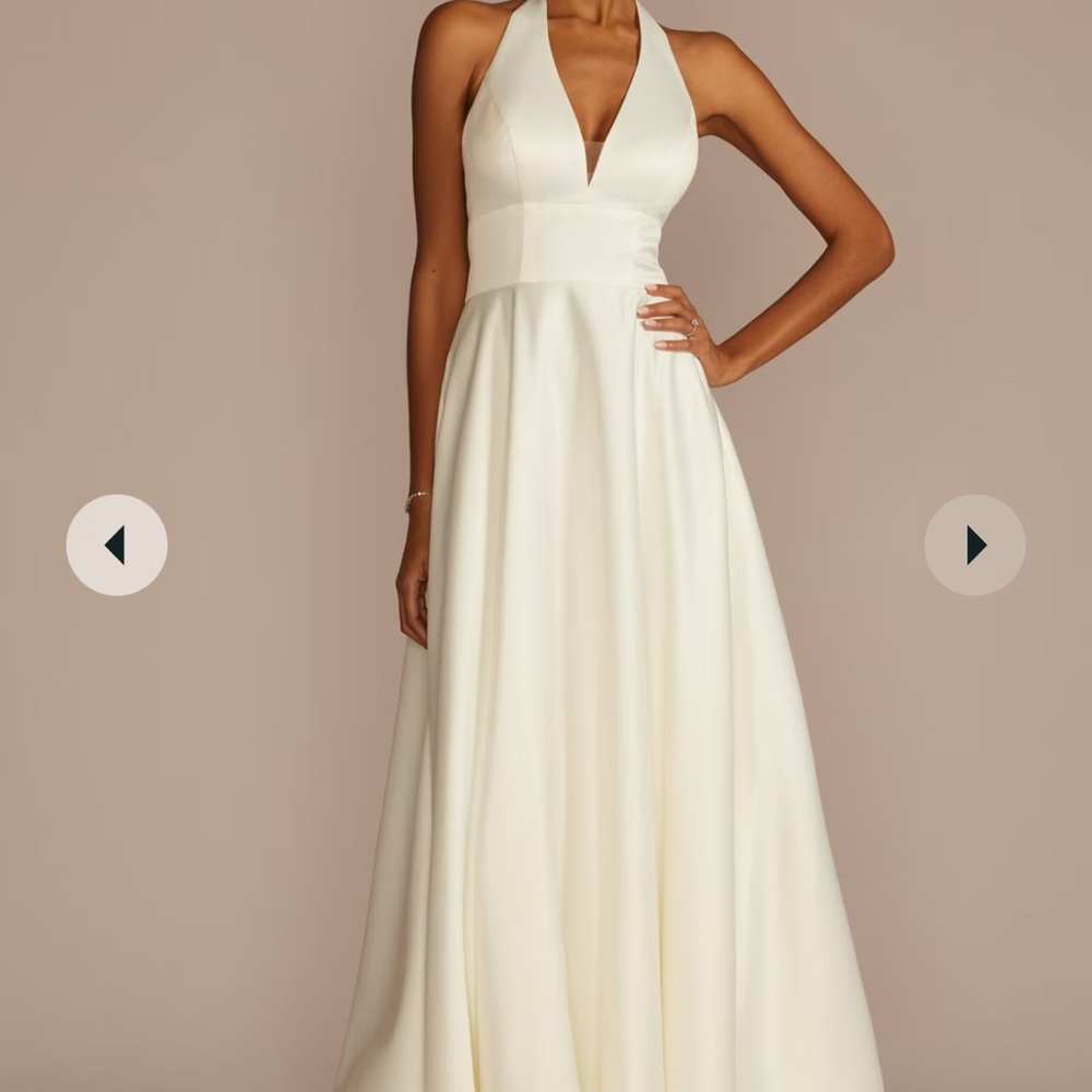 Cream Sleeveless Halter Gown for Bride
